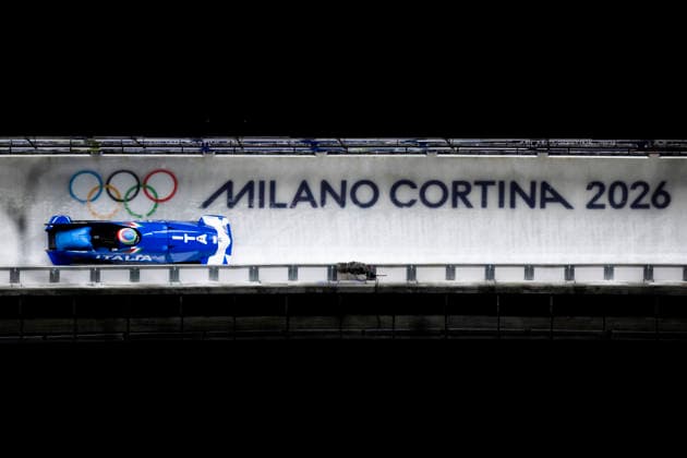 260220 Simona de Silvestro and Anna Costella of Italy compete in 2-woman bobsleigh heat 1 during day 14 of the 2026 Winter Olympics on February 20, 2026 in Cortina. Photo: Jon Olav Nesvold BILDBYRAN COP 217 JE0126 Olympic Games, Olympische Spiele, Olympia, OS olympics winter olympics os ol olympiska spel vinter-os olympiske leker milano cortina 2026 milan cortina 2026 milano cortina 2026 olympic games milano cortina 2026 winter olympic games milano cortina-os milano cortina-ol vinter-ol 14bbeng bob bobsleigh dam *** 260220 Simona de Silvestro and Anna Costella of Italy compete in 2 woman bobsleigh heat 1 during day 14 of the 2026 Winter Olympics on February 20, 2026 in Cortina Photo Jon Olav Nesvold BILDBYRAN COP 217 JE0126 olympic games olympics winter olympics os ol olympiska spel vinter os olympiske leker milano cortina 2026 milan cortina 2026 milano cortina 2026 olympic games milano cortina 2026 winter olympic games milano cortina os milano cortina ol vinter ol 14bbeng bob bobsleigh dam  Copyright: JONxOLAVxNESVOLD BB260220JE099