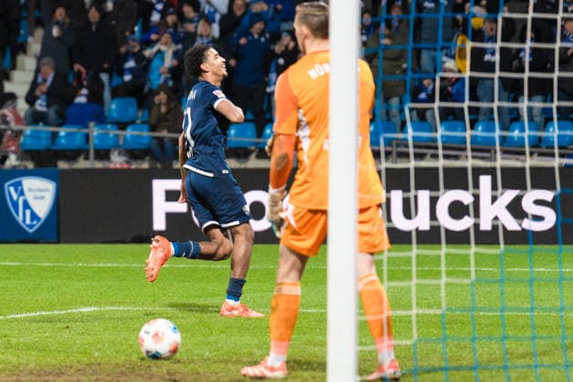 Germany 2 Bundesliga 2025 2026 Matchday 23, VfL Bochum vs 1 FC Nürnberg Friday, 20 02 2026 Vonovia Ruhr Stadion, North Rhine-Westphalia Goal for 1 1 by Francis Onyeka VfL Bochum, 21 Penalty kicks Cheers Joy Emotions Goal celebration Copyright: xCelinaxLeiersx