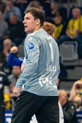 20 02 2026, xdaymx, Handball Daikin HBL, Rhein Neckar Loewen TBV Lemgo Lippe Constantin Möstl Lemgo Lippe with strong performance DFL DFB REGULATIONS PROHIBIT ANY USE OF PHOTOGRAPHS as IMAGE SEQUENCES and or QUASI VIDEO Mannheim