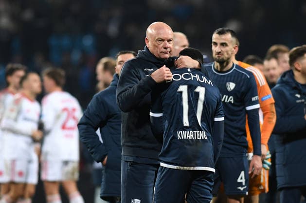 Philipp Hofmann VfL Bochum and Moritz Broni Kwarteng VfL Bochum gestures during the 2 Bundesliga match between VfL Bochum and 1 FC Nürnberg, Vonovia Ruhrstadion on February 20, 2026 in Bochum, Germany, Germany Photo by Ralf Treese DeFodi Images Philipp Hofmann VfL Bochum and Moritz Broni Kwarteng VfL Bochum gestures during the 2 Bundesliga match between VfL Bochum and 1 FC Nürnberg at Vonovia Ruhrstadion on February 20, 2026 in Bochum, Germany Photo by Ralf Treese DeFodi Images Photo by Ralf Treese DeFodi Images