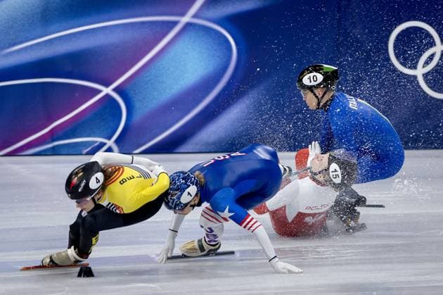 MILAN - Poland s Kamila Sellier was hit in the face by a skate during the 1500-meter short track Speed skating, Eisschnelllauf quarterfinals at the Milan Ice Skating Arena at the Milan Winter Olympics. SEM VAN DER WAL ANP xVIxANPxSportx xxANPxIVx 551309303 originalFilename: 551309303.jpg