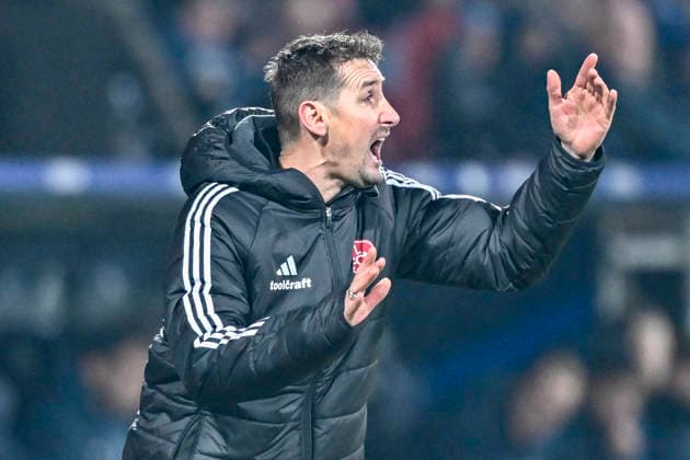 Miroslav Klose Nuernberg gestures gestures gestures 20 02 2026 Soccer VfL Bochum vs 1 FC Nuernberg, Vonovia Ruhrstadion, Bochum, DFB DFL REGULATIONS PROHIBIT ANY USE OF PHOTOGRAPHS AS IMAGE SEQUENCES AND OR QUASI VIDEO Copyright: xpepphotox xHorstxMauelshagenx pep00321, pep_20260220_hm_286204