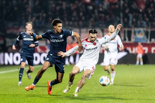 2 Fußball Bundesliga VfL Bochum 1 FC Nürnberg 20 02 2026 Francis Onyeka VfL Bochum, 21 , Berkay Yilmaz 1 FC Nürnberg, 21 2 Fußball Bundesliga VfL Bochum 1 FC Nürnberg Vonovia Ruhrstadion, Bochum 20 02 2026 DFL regulations prohibit any use of photographs as image sequences and or quasi video Copyright: xBEAUTIFULxSPORTS Buriakovx
