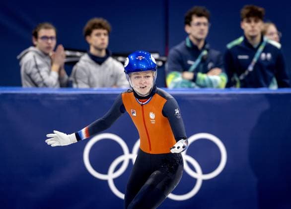 MILAN - Xandra Velzeboer during the 1500-meter short track Speed skating, Eisschnelllauf semifinals at the Milan Ice Skating Arena at the Milan Winter Olympics. ROBIN VAN LONKHUIJSEN ANP xVIxANPxSportx xxANPxIVx 551313761 originalFilename: 551313761.jpg