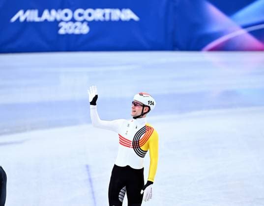 Belgian shorttrack skater Adriaan Dewagtere reacts after the Final B of the men s 5000m relay Short Track Speed skating, Eisschnelllauf at the Milano Cortina 2026 Olympic Winter games, Winterspiele,Spiele, Summer games on Friday 20 February 2026 in Milan, Italy. The XXV Winter Olympics take place from 6 to 22 February 2026 in Italy. JASPERxJACOBS  x164363989x