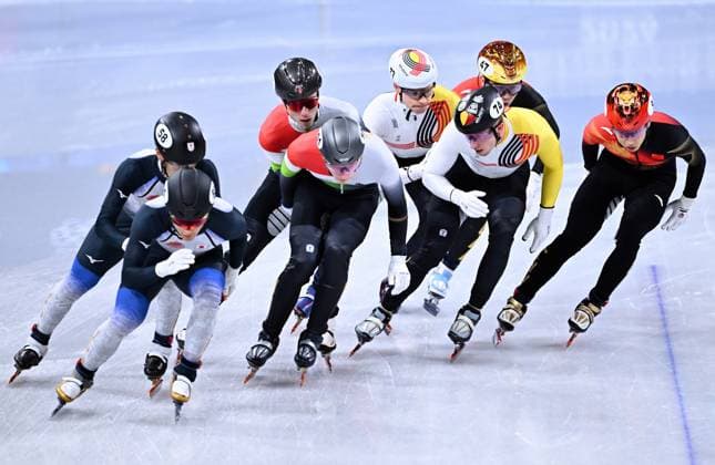 Belgian shorttrack skater Warre Van Damme and Belgian shorttrack skater Ward Petre pictured in action during the Final B of the men s 5000m relay Short Track Speed skating, Eisschnelllauf at the Milano Cortina 2026 Olympic Winter games, Winterspiele,Spiele, Summer games on Friday 20 February 2026 in Milan, Italy. The XXV Winter Olympics take place from 6 to 22 February 2026 in Italy. JASPERxJACOBS  x164364459x