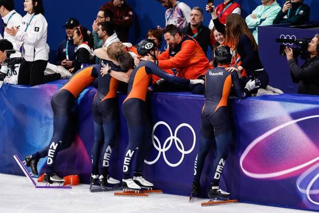 MILAN , 20-02-2026 , Milano Ice Skating Arena , Olympic Winter games, Winterspiele,Spiele, Summer games 2026 - Short Track 20-02 Men 5000m relay Final-A , Picture shows Team Netherlands (gold) Olympic Winter Games 2026 - Short Track 20-02  x201766982x Copyright: