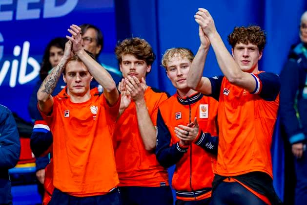 Jens van t Wout of the Netherlands and Teun Boer of the Netherlands and Itzhak de Laat of the Netherlands and Friso Emons of the Netherlands and Melle van t Wout of the Netherlands looks on after Men s 5000m Relay Finals, Milano Cortina 2026 Winter Olympics: Day 14, Short Track Speed skating, Eisschnelllauf - Milano Cortina 2026 Winter Olympics: Day 14, Milano Speed Skating Stadium, February 20, 2026, Milan, Italy.