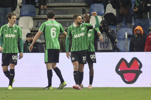 Domenico Berardi of US Sassuolo celebrates after scoring second goal during US Sassuolo vs Hellas Verona, 26Â° Serie A Enilive 2025-26 game at Mapei stadium - Citta del Tricolore in Reggio nell Emilia (RE), Italy, on February 20, 2026.  Copyright: xDavidexCasentini IPAxSportx xipa-agency.netx xx IPA_71794745 IPA_Agency_IPA71794745