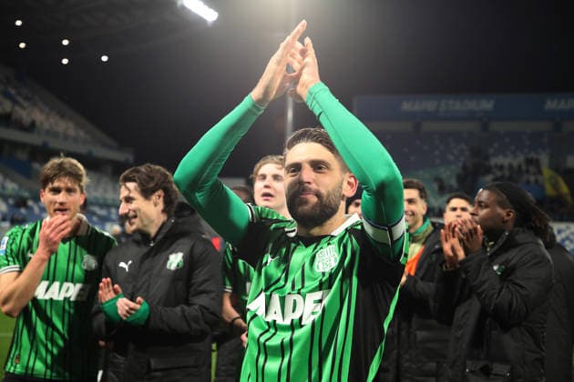 Sassuolo s final exultation during the Serie A soccer match between Sassuolo and Verona at the Mapei Stadium Citta™ del Tricolore in Reggio Emilia - Friday , February 20, 2026. - Soccer .  Copyright: xGiannixSantandrea LaPressex