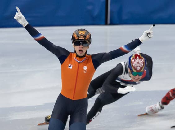 February 20, 2026, Milano, Lombardy, Italy: Jens van Ã¢â‚¬â ¢t Wout (2) of the Netherlands celebrates winning the gold medal ahead of Daeheon Hwang of Republic of Korea, Pietro Sighel (3) of Italy and William Dandjinou (1) of Canadain the Short Track Speed skating, Eisschnelllauf Men s 5000m Relay Finals A during the 2026 Winter Olympics at the Milano Ice Skating Arena on Friday in Milano. Olympics 2026: Milano Cortina: Short Track Speed Skating Men s  - ZUMAj89_ 20260220_oly_j89_017 Copyright: xPaulxKitagakixJr.x