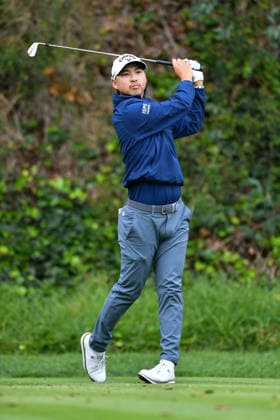 PACIFIC PALISADES, CA - FEBRUARY 20: Min Woo Lee hits a tee shot on the 6th hole during the second round of the Genesis Invitational on February 20, 2026, at Riviera Country Club in Pacific Palisades, CA. (Photo by Brian Rothmuller Icon Sportswire) GOLF: FEB 20 PGA, Golf Herren The Genesis Invitational EDITORIAL USE ONLY Icon260220009