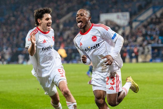 Germany 2 Bundesliga 2025 2026 23 Matchday, VfL Bochum vs 1 FC Nuremberg Friday, 20 02 2026 Vonovia Ruhr Stadion, North Rhine-Westphalia Goal for 0 1 by Mohamed Ali Zoma 1 FC Nuremberg, 23 Cheers Joy Emotions Goal jube Tom Baack 1 FC Nuremberg, 5 Copyright: xCelinaxLeiersx