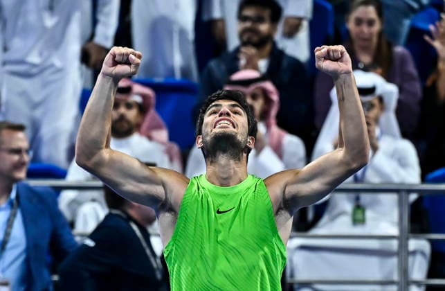 ATP, Tennis Herren Qatar Exxonmobil Open-Semifinal match in Doha, Qatar - 20 Feb 2026 Carlos Alcaraz of Spain celebrates after winning against Andrey Rublev of Russia (Not seen) in the Semifinal at the ATP men s Qatar ExxonMobil Open 2026 tennis tournament at the Khalifa International Tennis Complex. Carlos Alcaraz won against Andrey Rublev 7-6,6-4. ?? Doha Qatar Copyright: xNoushadxVariyattiyakkalx xSOPAxImagesx NVRITYAKAL3-045