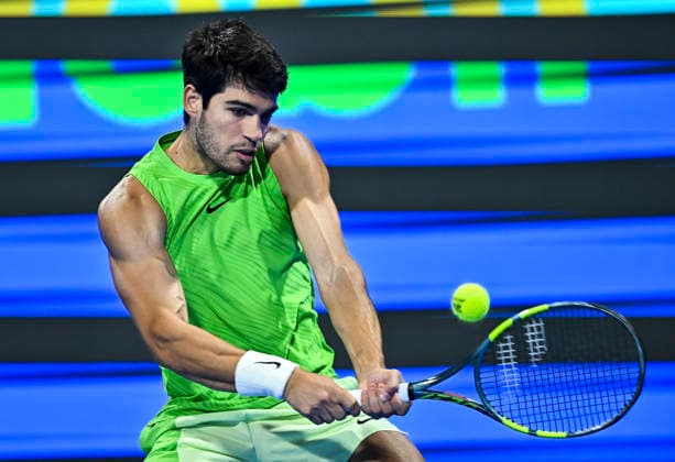 February 20, 2026, Doha, Qatar: Carlos Alcaraz of Spain is seen in action against Andrey Rublev of Russia (Not seen) during their men s singles Semifinal match at the ATP, Tennis Herren Qatar Exxonmobil Open 2026 tennis tournament at the Khalifa International Tennis Complex. Carlos Alcaraz won against Andrey Rublev 7-6,6-4. Doha Qatar - ZUMAs197 20260220_aaa_s197_199 Copyright: xNoushadxVariyattiyakkalx