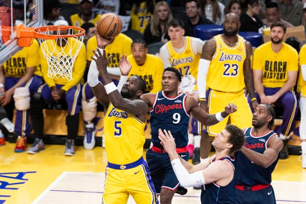 February 20, 2026, Los Angeles, California, USA: Los Angeles LakersÃ¢â‚¬â ¢ Deandre Ayton (5) goes past the Los Angeles Clippers to the basket during an NBA, Basketball Herren, USA basketball game at Crypto.com Arena on Friday, Feb. 20, 2026 in Los Angeles. Los Angeles USA - ZUMAc68_ 20260220_zaf_c68_049 Copyright: xRingoxChiux