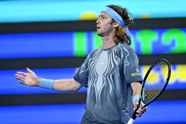 ATP, Tennis Herren Qatar Exxonmobil Open-semi-final Andrey Rublev of Russia celebrates after winning against Carlos Alcaraz of Spain in the semi-final at the ATP men s Qatar ExxonMobil Open 2026 tennis tournament at the Khalifa International Tennis Complex in Doha, Qatar, on February 20, 2026. DOHA Qatar Copyright: xNOUSHADx