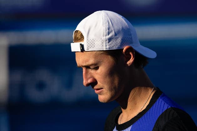 2026 Delray Beach Open - Day 5 - Sebastian Korda Of USA Defeats Casper Ruud Of Norway Sebastian Korda of the USA looks down against Casper Ruud of the USA during their match on Day 5 of the Delray Beach Open at the Delray Tennis Center in Delray Beach, Florida, on February 20, 2026. Delray Beach FL United States  Copyright: xMauricioxPaizx originalFilename:paiz-2026delr260220_npCEE.jpg