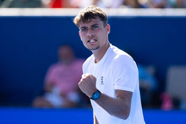 2026 Delray Beach Open - Day 5 - Flavio Cobolli ITA Vs Coleman Wong Hong Kong Flavio Cobolli of Italy pumps his fist against Coleman Wong of Hong Kong during their match on Day 5 of the Delray Beach Open at the Delray Tennis Center in Delray Beach, Florida, on February 20, 2026. Delray Beach FL United States  Copyright: xMauricioxPaizx originalFilename:paiz-2026delr260220_np1Pr.jpg