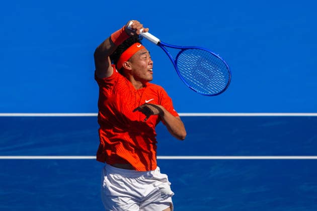 2026 Delray Beach Open - Day 5 - Flavio Cobolli ITA Vs Coleman Wong Hong Kong Coleman Wong of Hong Kong hits an overhead against Flavio Cobolli of Italy during their match on Day 5 of the Delray Beach Open at the Delray Tennis Center in Delray Beach, Florida, on February 20, 2026. Delray Beach FL United States  Copyright: xMauricioxPaizx originalFilename:paiz-2026delr260220_npjnv.jpg