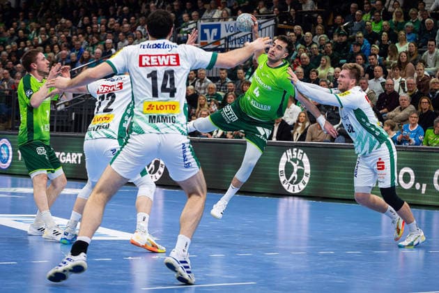 20 02 2026, xovx, Handball Daikin Handball Bundesliga, HSG Wetzlar SC DHfK Leipzig v l Dominik Mappes HSG Wetzlar , Tim Hertzfeld SC DHfK Leipzig , Marko Mamic SC DHfK Leipzig , Filip Vistorop HSG Wetzlar , Franz Semper SC DHfK Leipzig Wetzlar Buderus Arena Hessen Germany EN