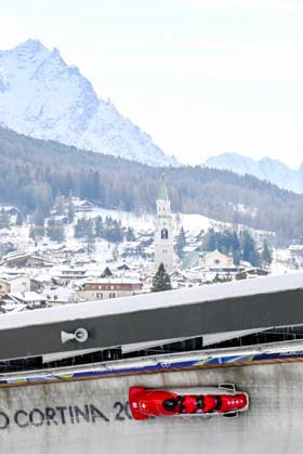 OLYMPICS - Winter Olympic Games, Olympische Spiele, Olympia, OS Milano Cortina 2026 CORTINA D AMPEZZO,ITALY,21.FEB.26 - OLYMPICS, BOBSLEIGH - Winter Olympic Games Milano Cortina 2026, 4-man, heat 1 and 2, men. Image shows Michael Vogt, Andreas Haas, Amadou David Ndiaye and Mario Aeberhard (SUI).  GEPAxpictures xAlexanderxSolc