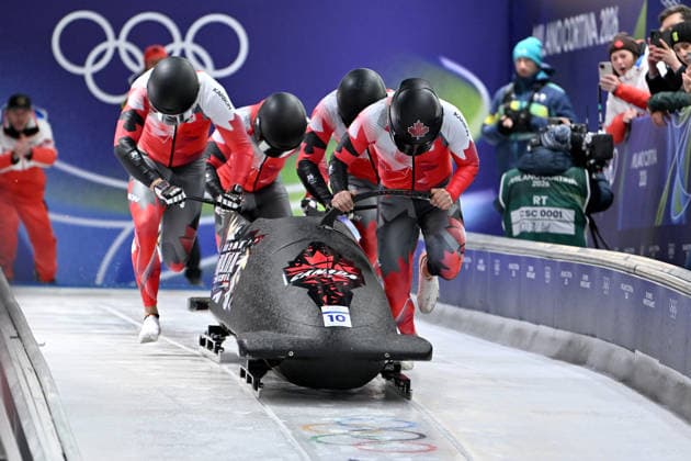 Cortina d Ampezzo, Italy, February 21th 2026. Taylor Austin, Keaton Bruggeling, Mike Evelyn, Shaquille Murray-Lawrence of Kanada in action during the Bobsleight 4-man Heat 1 race of the Olympic Winter games, Winterspiele,Spiele, Summer games 2026 in Cortina d Ampezzo, Italy. (Photo by Igor Kupljenik Sports Press Photo)  Copyright: xIgorxKupljenikx xSPPx Sportspressphoto_SPR95338