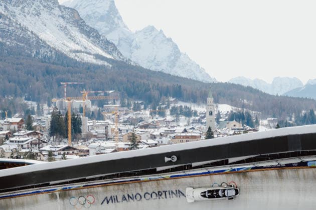 OLYMPICS - Winter Olympic Games, Olympische Spiele, Olympia, OS Milano Cortina 2026 CORTINA D AMPEZZO,ITALY,21.FEB.26 - OLYMPICS, BOBSLEIGH - Winter Olympic Games Milano Cortina 2026, 4-man, heat 1 and 2, men. Image shows Jinsu Kim (KOR), Hyeonggeun Kim (KOR), Geonu Lee (KOR) and Sunwook Kim (KOR).  GEPAxpictures xAlexanderxSolc