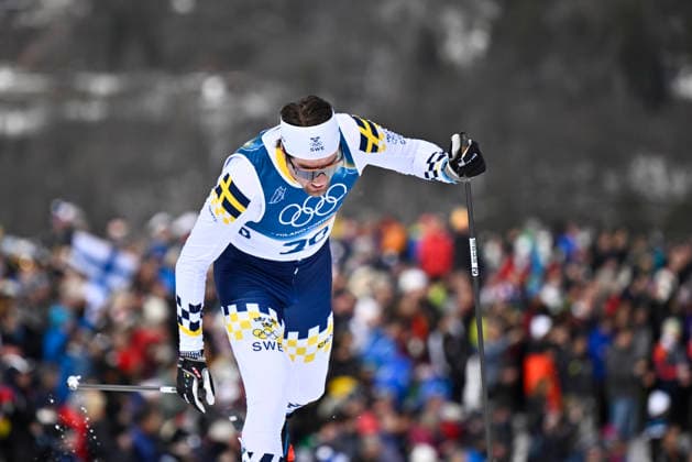 VAL DI FIEMME, ITALY 20260221 Calle Halfvarsson in the men s 5km at the Tesero cross-country skiing stadium during the Winter Olympics in Val di Fiemme, Italy. *** The image is included in the SPORTS PACKAGE. For others PAYMENT IMAGE *** VAL DI FIEMME ITALY x10430x *** VAL DI FIEMME, ITALY 20260221 Calle Halfvarsson in the men s 5km at the Tesero cross country skiing stadium during the Winter Olympics in Val di Fiemme, Italy The image is included in the SPORTS PACKAGE For others PAYMENT IMAGE VAL DI FIEMME ITALY x10430x  Copyright: xChristinexOlsson TTx 2026 OLYMPICS SKIING MEN S FIVE MILE