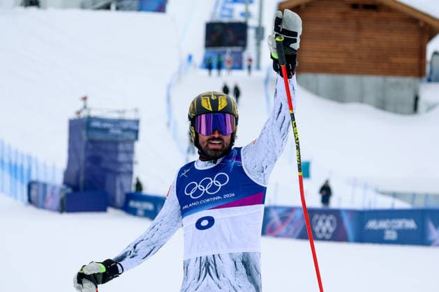 Livigno, Italien 21. Februar 2026: Ski Freestyle Ski Cross Männer - Olympia 2026 Im Bild: Ryan Regez (SUI) jubelt im Ziel. Snow Park *** Livigno, Italy 21 February 2026 Ski Freestyle Ski Cross Men Olympia 2026 In the picture Ryan Regez SUI cheers at the finish line Snow Park Copyright: xFotostandx xHettichx