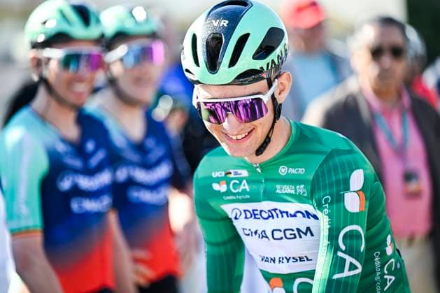 Volta Algarve 2026 Stage 4 LAGOS, PORTUGAL - FEBRUARY 21 : Seixas Paul (FRA) of Decathlon CMA CGM Team before the start of the race during stage 4 of the 52th edition of Volta Algarve an UCI ProSeries 2.Pro cycling road race stage for Men Elite of 175.1 km with start in Albufeira and finish in Lagos on February 21, 2026 in Lagos, Portugal, 21 02 2026 ( Motordriver Guy De Vuyst - Lagos Portugal  Copyright: xNicoxVereeckenx