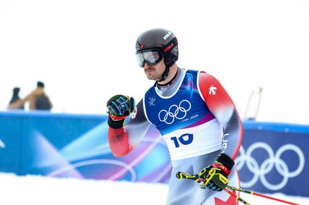 Livigno, Italien 21. Februar 2026: Ski Freestyle Ski Cross Männer - Olympia 2026 Im Bild: Reece Howden (CAN) ballt die Faust im ziel. Snow Park *** Livigno, Italy February 21, 2026 Ski Freestyle Ski Cross Men Olympia 2026 In the picture Reece Howden CAN clenches his fist in the finish snow park Copyright: xFotostandx xHettichx