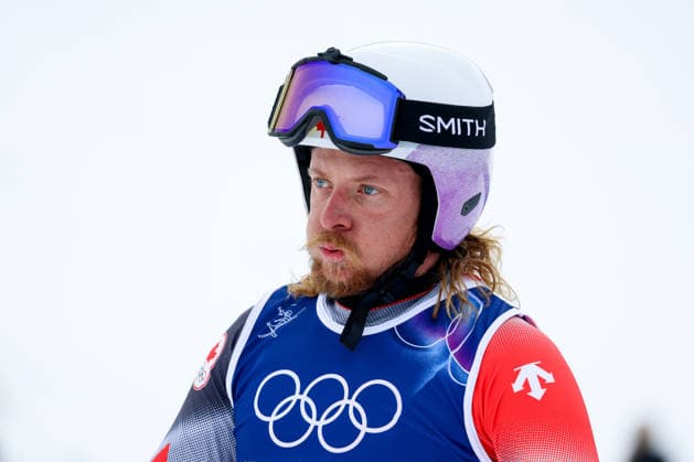Livigno, Italien 21. Februar 2026: Ski Freestyle Ski Cross Männer - Olympia 2026 Im Bild: Jared Schmidt (CAN) unzufrieden, macht dicke Wangen. Snow Park *** Livigno, Italy February 21, 2026 Ski Freestyle Ski Cross Men Olympia 2026 In the picture Jared Schmidt CAN dissatisfied, makes fat cheeks Snow Park Copyright: xFotostandx xHettichx