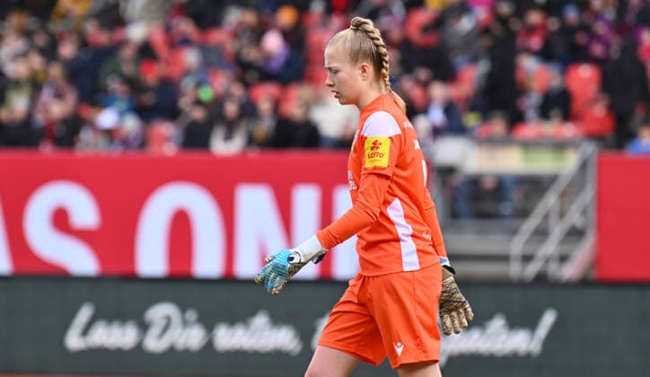 21 02 2026 Soccer Season 2025 2026 1 Google Pixel Women Bundesliga 19 Matchday 1 FC Nuremberg FCN Club Clubfrauen FC Carl Zeiss Jena Sportfoto Zink xwoxzix Jasmin Janning 1, FC Carl Zeiss Jena disappointed Disappointment