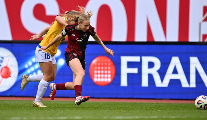 21 02 2026 Soccer Season 2025 2026 1 Google Pixel Women Bundesliga 19 Matchday 1 FC Nürnberg FCN Club Clubfrauen FC Carl Zeiss Jena Sportfoto Zink xwoxzix Lara Schenk 18, FC Carl Zeiss Jena Emöke Emoeke Papai 15, 1 FC Nürnberg FCN
