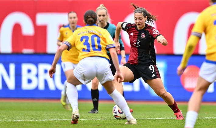 21 02 2026 Soccer Season 2025 2026 1 Google Pixel Women Bundesliga 19 Matchday 1 FC Nürnberg FCN Club Clubfrauen FC Carl Zeiss Jena Sportfoto Zink xwoxzix Elena Mühlemann 30, FC Carl Zeiss Jena Laura Miller 9, 1 FC Nürnberg FCN