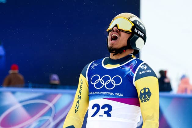 Livigno, Italien 21. Februar 2026: Ski Freestyle Ski Cross Männer - Olympia 2026 Im Bild: Florian Fischer (GER) schreit im Ziel. Snow Park *** Livigno, Italy February 21, 2026 Ski Freestyle Ski Cross Men Olympia 2026 In the picture Florian Fischer GER screams at the finish line Snow Park Copyright: xFotostandx xHettichx