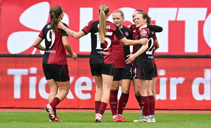 21 02 2026 Soccer season 2025 2026 1 Google Pixel Women Bundesliga 19 Matchday 1 FC Nürnberg FCN Club Clubfrauen FC Carl Zeiss Jena Sportfoto Zink xwoxzix Goal celebration Joy after goal Goal shot to 4 0 by Nastassja Lein 24, 1 FC Nürnberg FCN