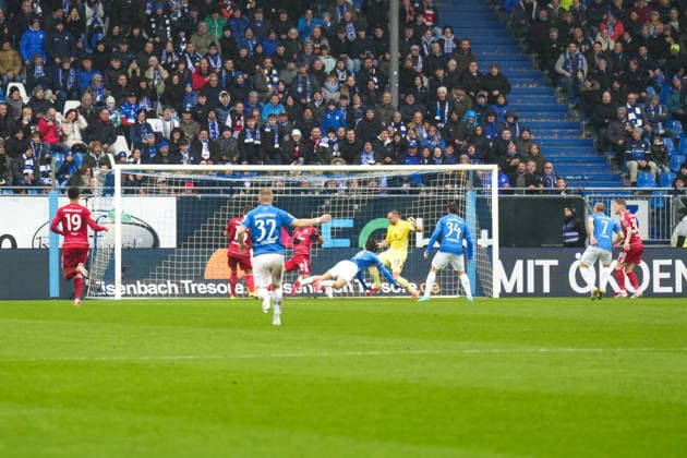 2 Bundesliga SV Darmstadt 98 vs Fortuna Düsseldorf, Merck Stadion am Böllenfalltor, 21 02 2026 Goal for 1 0 for Darmstadt 98 by Fraser Hornby SV Darmstadt 98, 9 Goal celebration 2 Bundesliga SV Darmstadt 98 vs Fortuna Düsseldorf, Merck Stadion am Böllenfalltor, 21 02 2026 DFB DFL REGULATIONS PROHIBIT ANY USE OF PHOTOGRAPHS AS IMAGE SEQUENCES AND OR QUASI VIDEO Copyright: xBEAUTILUSxSPORTS Hillx