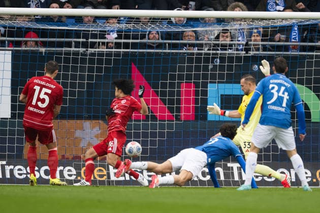 Fraser Hornby SV Darmstadt 1898, 09 Shoots the goal for 1 0, GER, SV Darmstadt 98 vs Fortuna Düsseldorf, Football, 2 Bundesliga, 23 Matchday, Season 2025 2026, 21 02 2026 DFL regulations prohibit any use of photographs as image sequences and or quasi video GER, SV Darmstadt 98 vs Fortuna Düsseldorf, Football, 2 Bundesliga, 23 Matchday, Season 2025 2026, 21 02 2026 Darmstadt Copyright: xEibner-Pressefoto FlorianxWiegandx EP_FWD