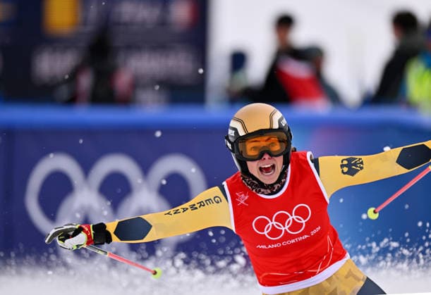 (260220) -- LIVIGNO, Feb. 20, 2026 -- Daniela Maier of Germany celebrates during the big final of the freestyle skiing women s ski cross event at the Milan-Cortina 2026 Olympic Winter games, Winterspiele,Spiele, Summer games in Livigno, Italy, Feb. 20, 2026. ) (MICO2026)ITALY-LIVIGNO-OLYMPIC WINTER GAMES-FREESTYLE SKIING-WOMEN S SKI CROSS ZhangxHongxiang 