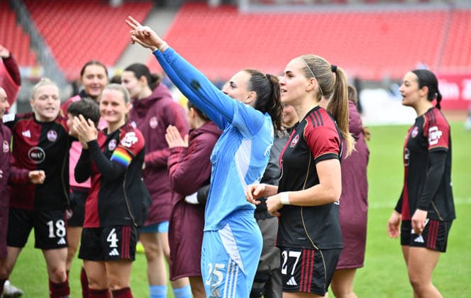 21 02 2026 Soccer season 2025 2026 1 Google Pixel Women Bundesliga 19 Matchday 1 FC Nuremberg FCN Club Clubfrauen FC Carl Zeiss Jena Sportfoto Zink xwoxzix Lourdes Carmen Romero Grzondziel 25, 1 FC Nuremberg FCN Beatrix Fördös Foerdoes 27, 1 FC Nuremberg FCN Cheering joy after the end of the match