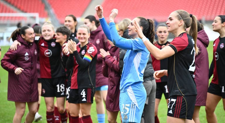 21 02 2026 Soccer season 2025 2026 1 Google Pixel Women Bundesliga 19 Matchday 1 FC Nuremberg FCN Club Clubfrauen FC Carl Zeiss Jena Sportfoto Zink xwoxzix Lourdes Carmen Romero Grzondziel 25, 1 FC Nuremberg FCN Beatrix Fördös Foerdoes 27, 1 FC Nuremberg FCN Cheering joy after the end of the match