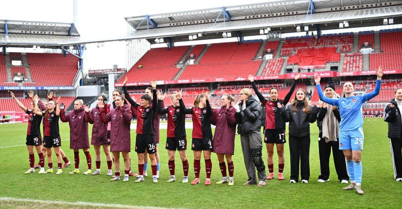 21 02 2026 Soccer Season 2025 2026 1 Google Pixel Women Bundesliga 19 Matchday 1 FC Nuremberg FCN Club Clubfrauen FC Carl Zeiss Jena Sportfoto Zink xwoxzix Team Team FCN Cheering Joy in front of fans Fanblock after end of match
