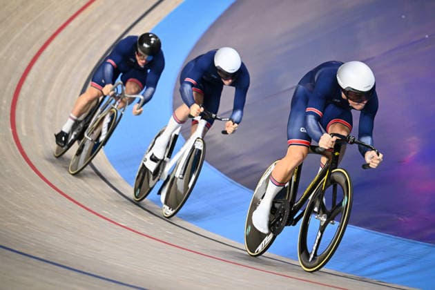 2026 British Cycling Lloyds National Track Championships Picture by Olly Hassell SWpix.com - 21 02 2026 - 2026 British Cycling Lloyds National Track Championships - National Cycling Centre, Manchester, England - Sprint - M Para B Qualifying - Team Inspired A Copyright: x xSWpix.comx(t axPhotographyxHubxLtd)xOllyxHassell SWpix.comx SWP-3203-0582