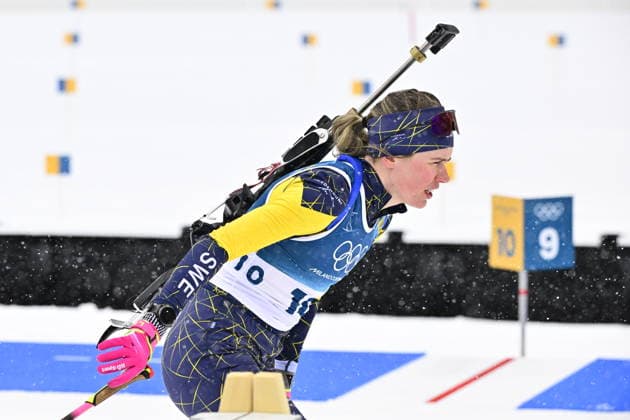 ANTERSELVA, ITALY 20260221 Elvira Öberg in the women s 12.5 km mass start in biathlon in Anterselva during the Winter Olympics in Milan Cortina, Italy. *** The image is included in the SPORTS PACKAGE. For others PAID IMAGE ** ANTERSELVA ITALY x10030x *** ANTERSELVA, ITALY 20260221 Elvira Öberg in the women s 12 5 km mass start in biathlon in Anterselva during the Winter Olympics in Milan Cortina, Italy The image is included in the SPORTS PACKAGE For others PAID IMAGE ANTERSELVA ITALY x10030x  Copyright: xJonasxEkströmer TTx 2026 OLYMPICS BIATHING MASS START WOMEN 12.5KM