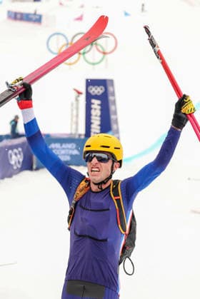 OLYMPICS - Winter Olympic Games, Olympische Spiele, Olympia, OS Milano Cortina 2026 BORMIO,ITALY,21.FEB.26 - OLYMPICS, SKI MOUNTAINEERING - Winter Olympic Games Milano Cortina 2026, Skicross, mixed relay, final. Image shows the rejoicing of Thibault Anselmet (FRA).  GEPAxpictures xHaraldxSteiner