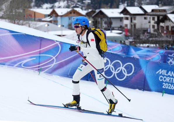 (260221) -- BORMIO, Feb. 21, 2026 -- Cidan Yuzhen of China competes during the ski mountaineering mixed relay event at the Milan-Cortina 2026 Olympic Winter games, Winterspiele,Spiele, Summer games in Bormio, Italy, Feb. 21, 2026. ) (MICO2026)ITALY-BORMIO-OLYMPIC WINTER GAMES-SKI MOUNTAINEERING-MIXED RELAY HuxHuhu 