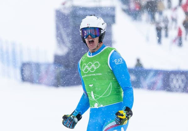 OLYMPICS - Winter Olympic Games, Olympische Spiele, Olympia, OS Milano Cortina 2026 LIVIGNO,ITALY,21.FEB.26 - OLYMPICS, FREE SKI, FREESTYLE SKIING - Winter Olympic Games Milano Cortina 2026, Skicross, men, final. Image shows the rejoicing of Simone Deromedis (ITA)  GEPAxpictures xWolfgangxGrebien