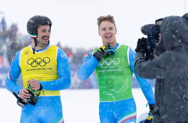OLYMPICS - Winter Olympic Games, Olympische Spiele, Olympia, OS Milano Cortina 2026 LIVIGNO,ITALY,21.FEB.26 - OLYMPICS, FREE SKI, FREESTYLE SKIING - Winter Olympic Games Milano Cortina 2026, Skicross, men, final. Image shows the rejoicing of Simone Deromedis (ITA) and Federico Tomasoni (ITA)  GEPAxpictures xWolfgangxGrebien